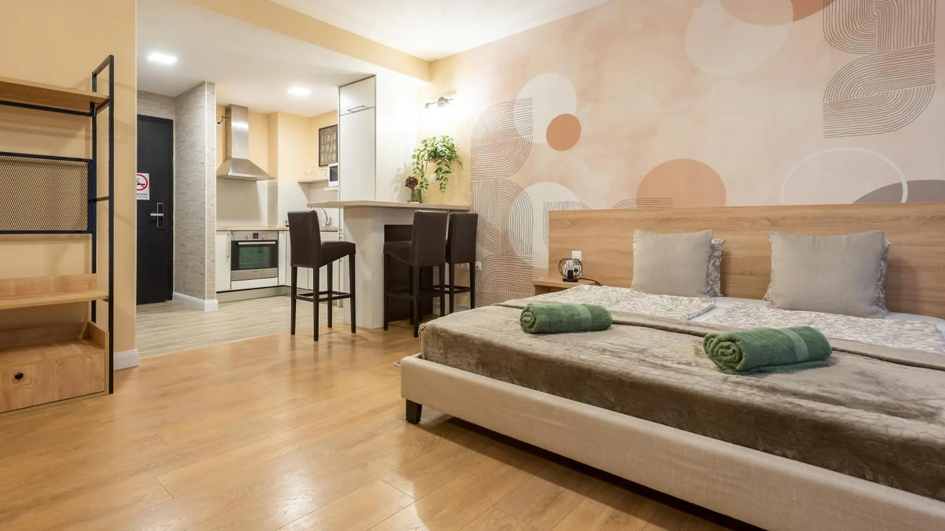 Budapest Holidays Apartments & Spa