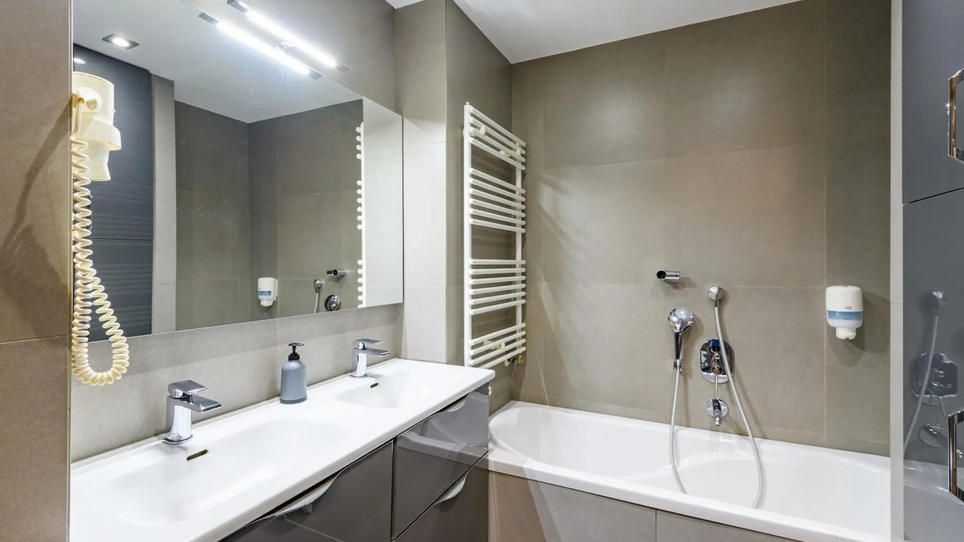 Budapest Holidays Apartments & Spa Macaristan