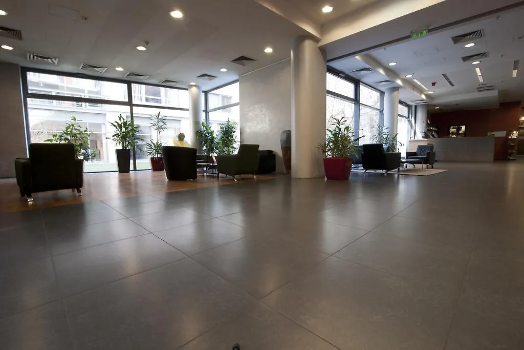 Budapest Holidays Apartments & Spa