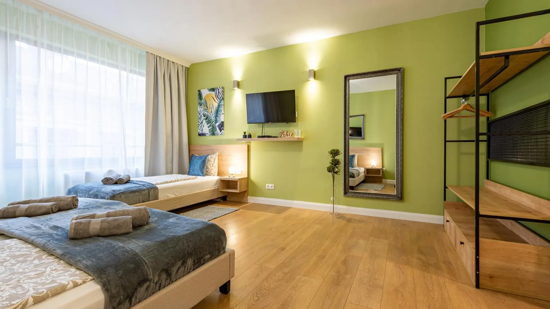 Budapest Holidays Apartments & Spa