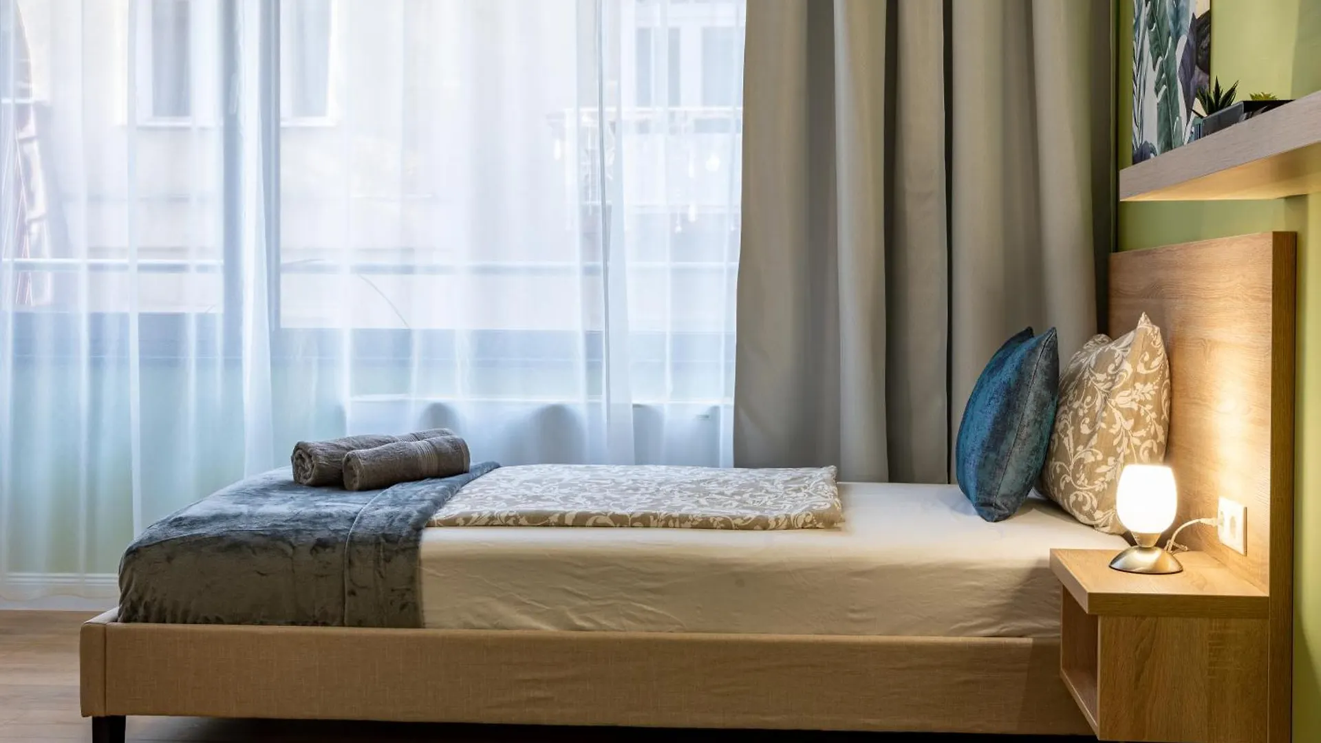 Budapest Holidays Apartments & Spa