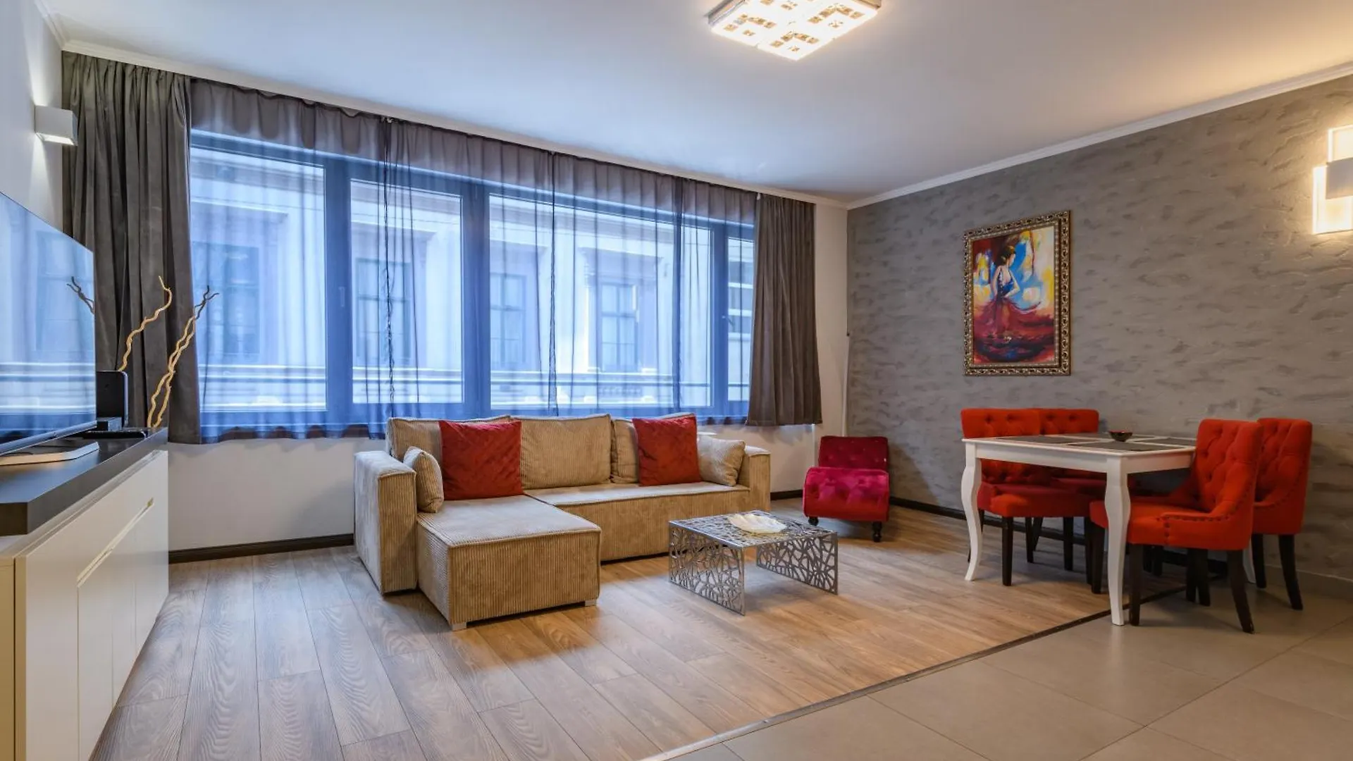 Budapest Holidays Apartments & Spa